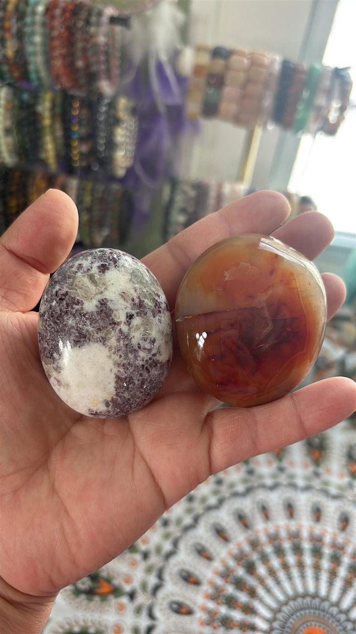 Natural stones & crystal jewelry — Luna's Treasure