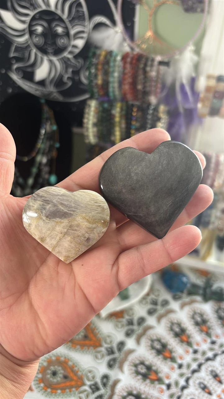 Natural stones & crystal jewelry — Luna's Treasure